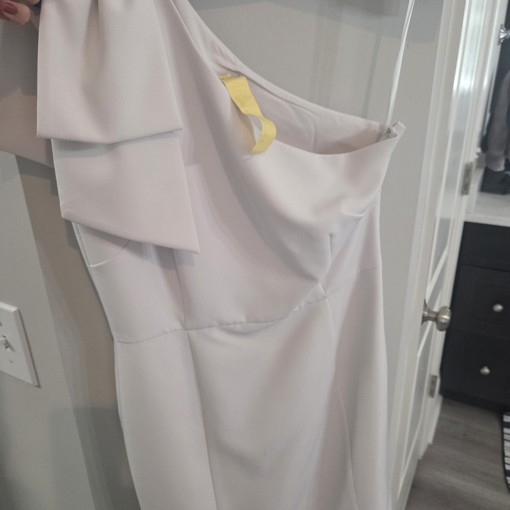 Gianni Bini One-Shoulder White Dress